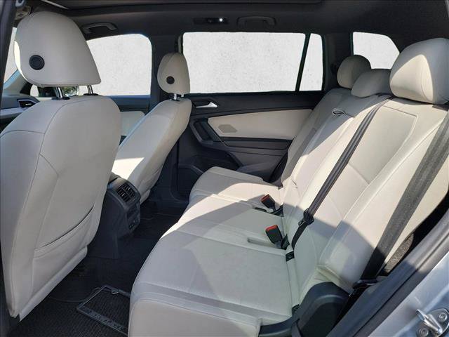 Used 2019 Volkswagen Tiguan SEL Premium R-Line FWD image 14