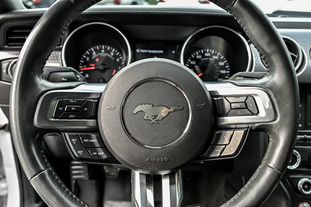 Used 2018 Ford Mustang GT w/ GT Performance Package RWD image 18