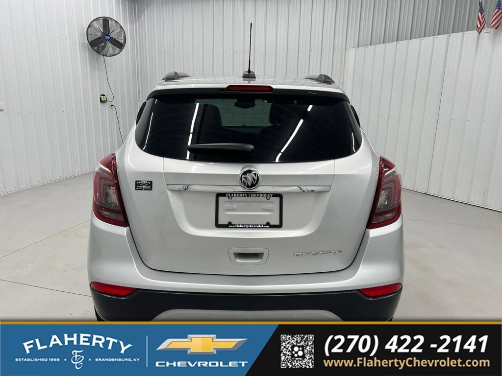 Used 2019 Buick Encore Preferred w/ Safety Package FWD image 4