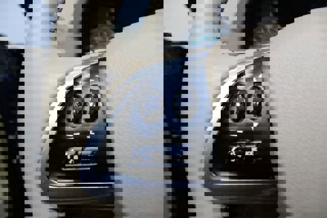 Used 2014 Jaguar XK Luxury image 19