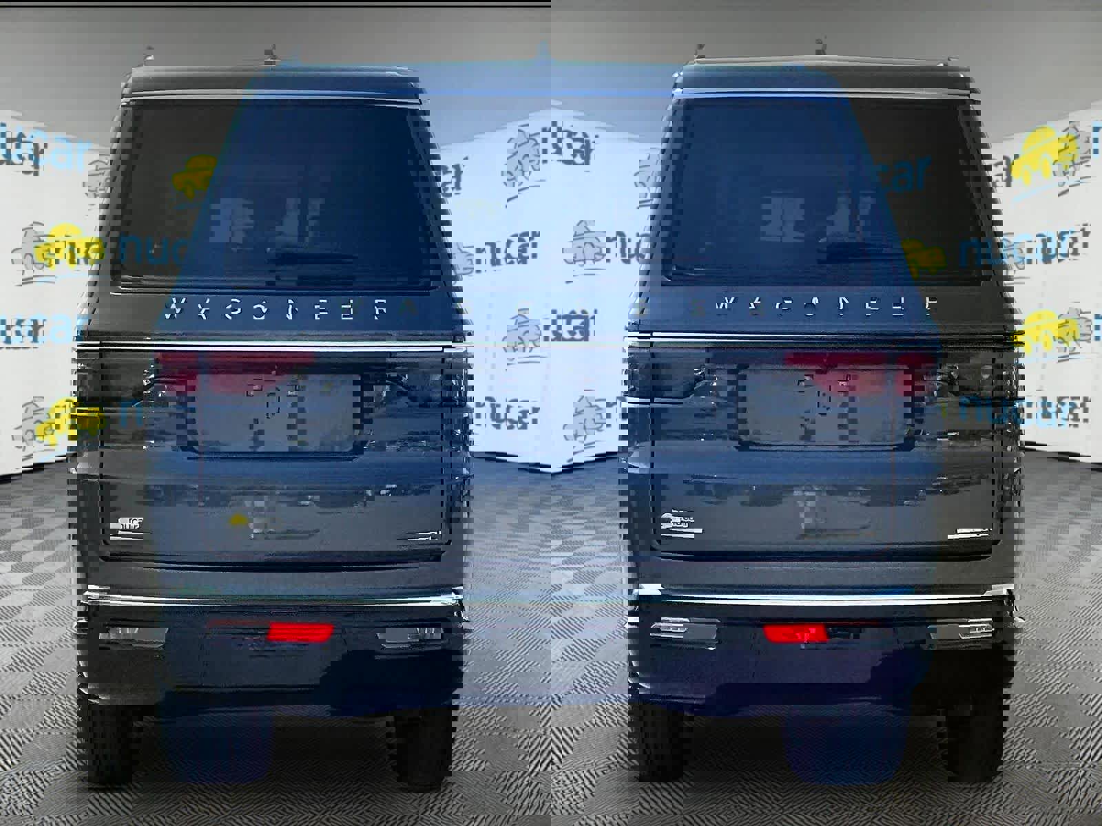 Used 2023 Jeep Wagoneer L Series II w/ Premium Group I image 5