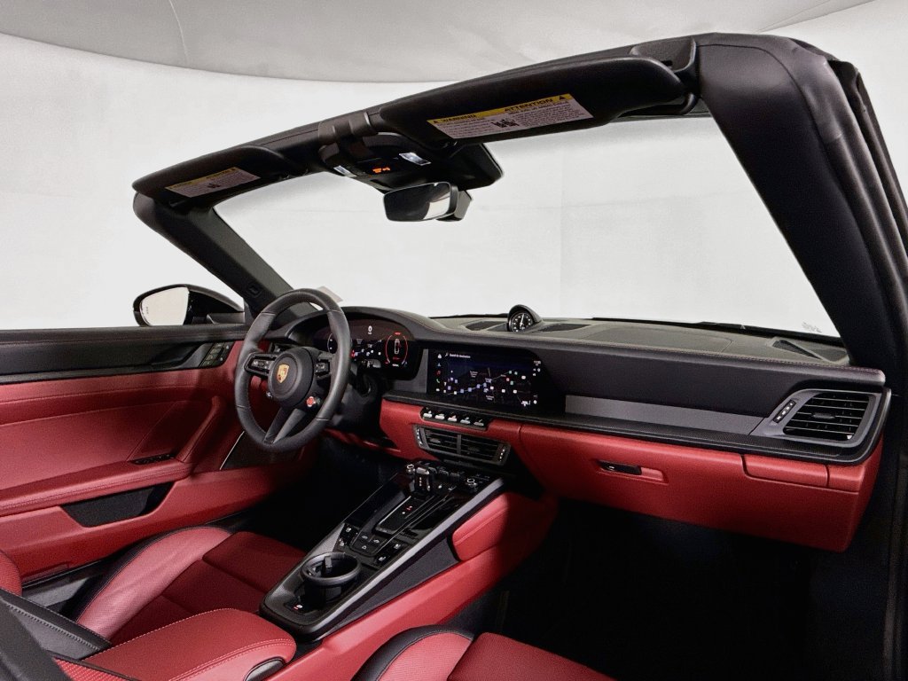 Certified 2026 Porsche 911 Carrera RWD image 17