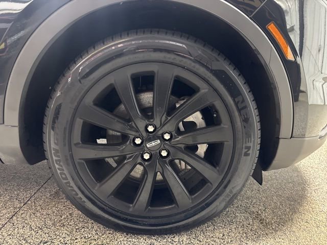 Used 2023 Lincoln Nautilus Reserve w/ Monochromatic Package image 31