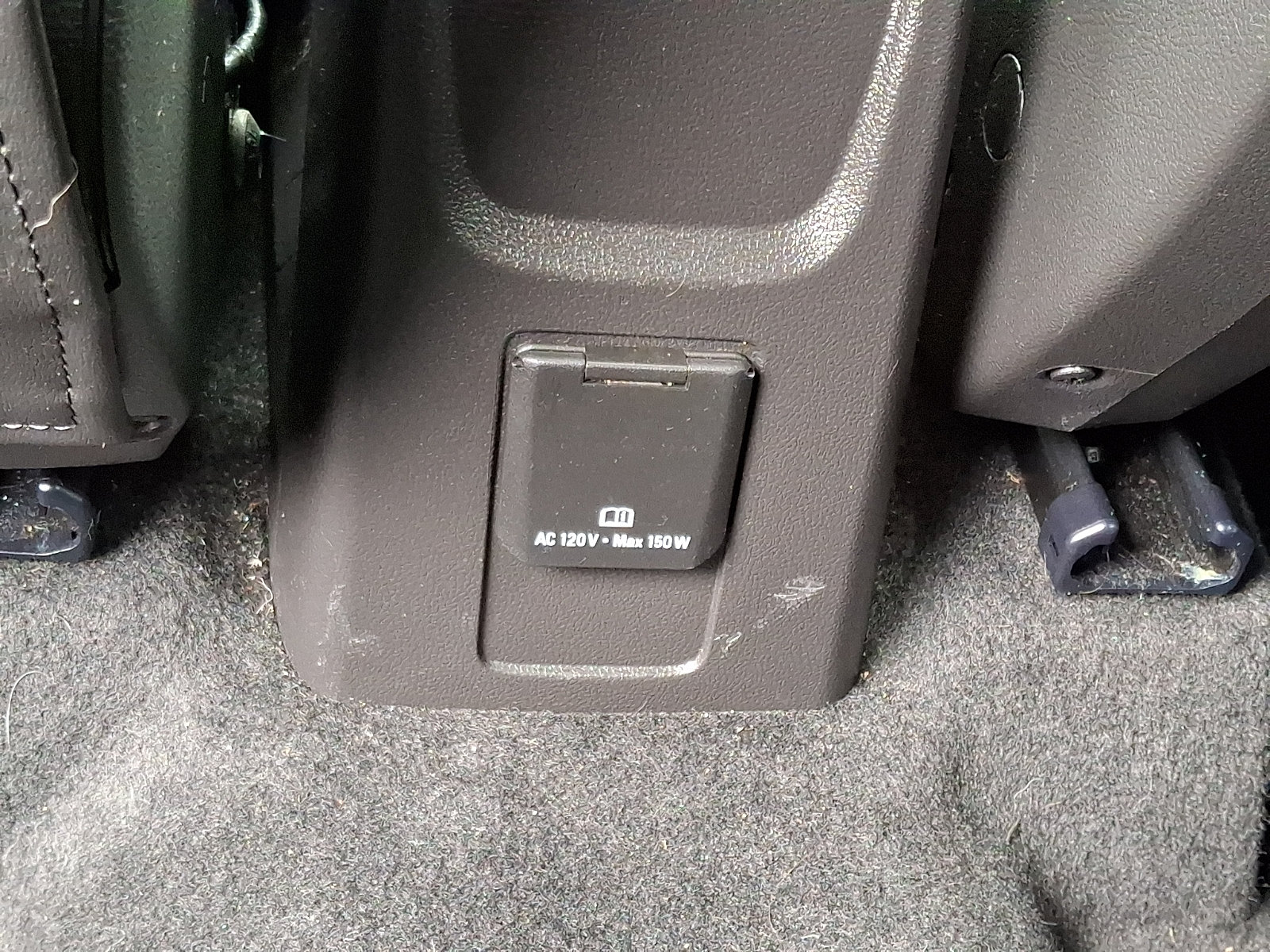 Used 2019 Buick Encore Essence AWD/4WD image 11