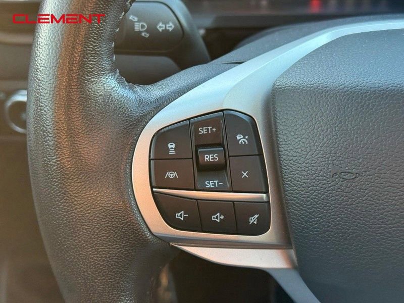 Used 2022 Ford Explorer Limited w/ Equipment Group 301A image 27