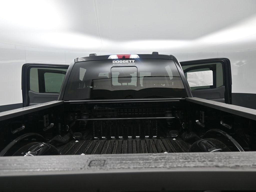 New 2026 Ford F250 Lariat w/ Tremor Off-Road Package image 12