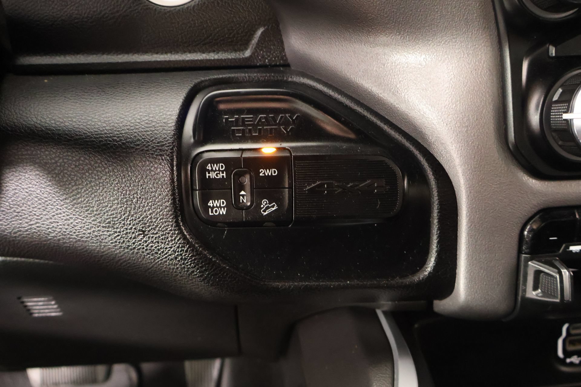 Used 2024 RAM 2500 Big Horn w/ Off Road Package AWD/4WD image 7