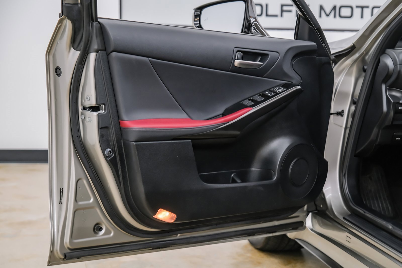Used 2022 Lexus IS 300 image 51
