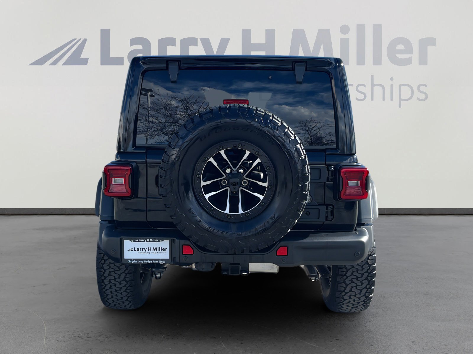 New 2026 Jeep Wrangler Unlimited Rubicon 392 image 4