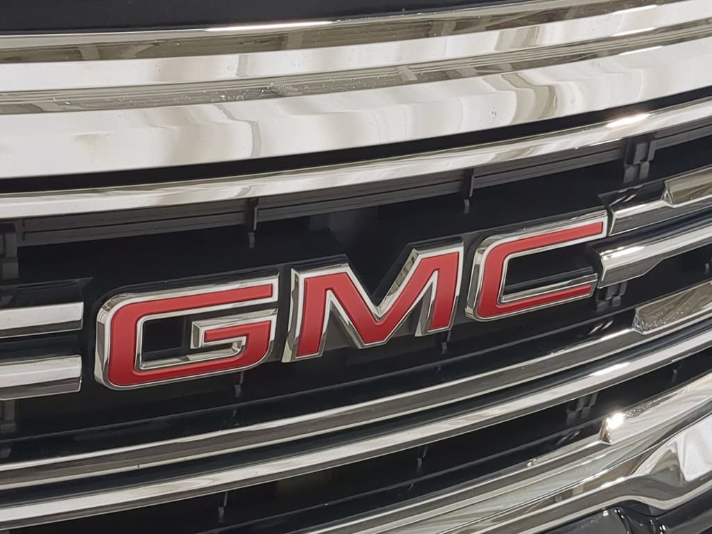 Used 2020 GMC Acadia SLT w/ Trailering Package AWD/4WD image 15