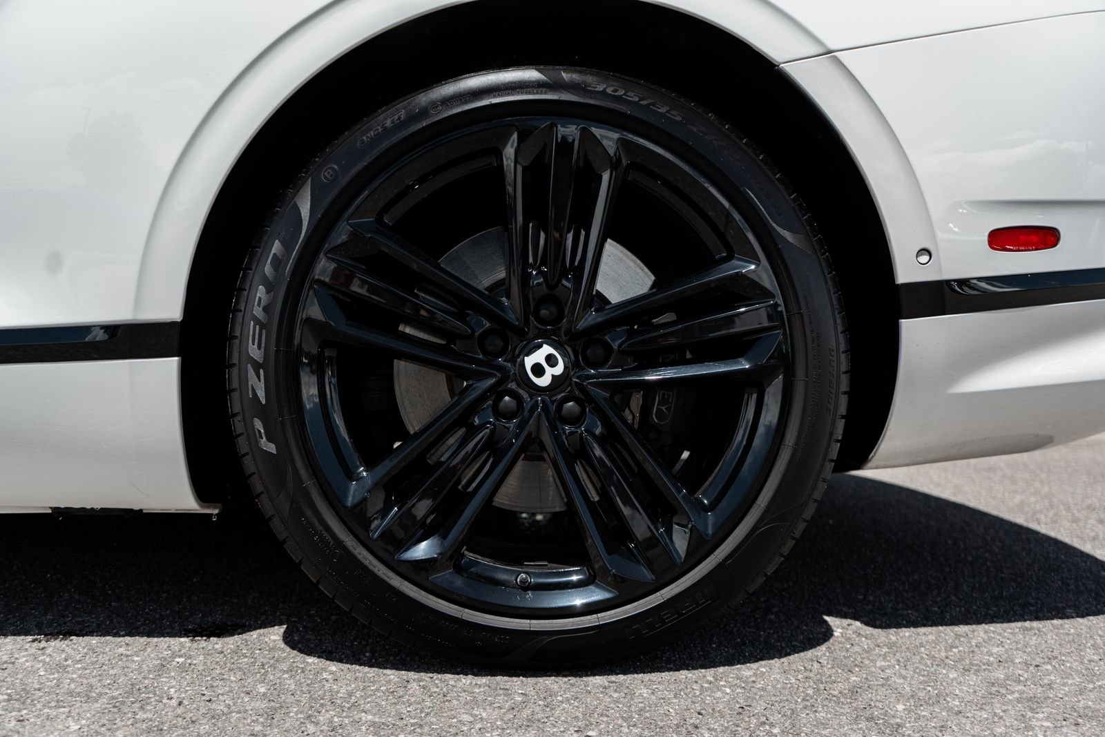 Certified 2022 Bentley Continental GT AWD/4WD image 7
