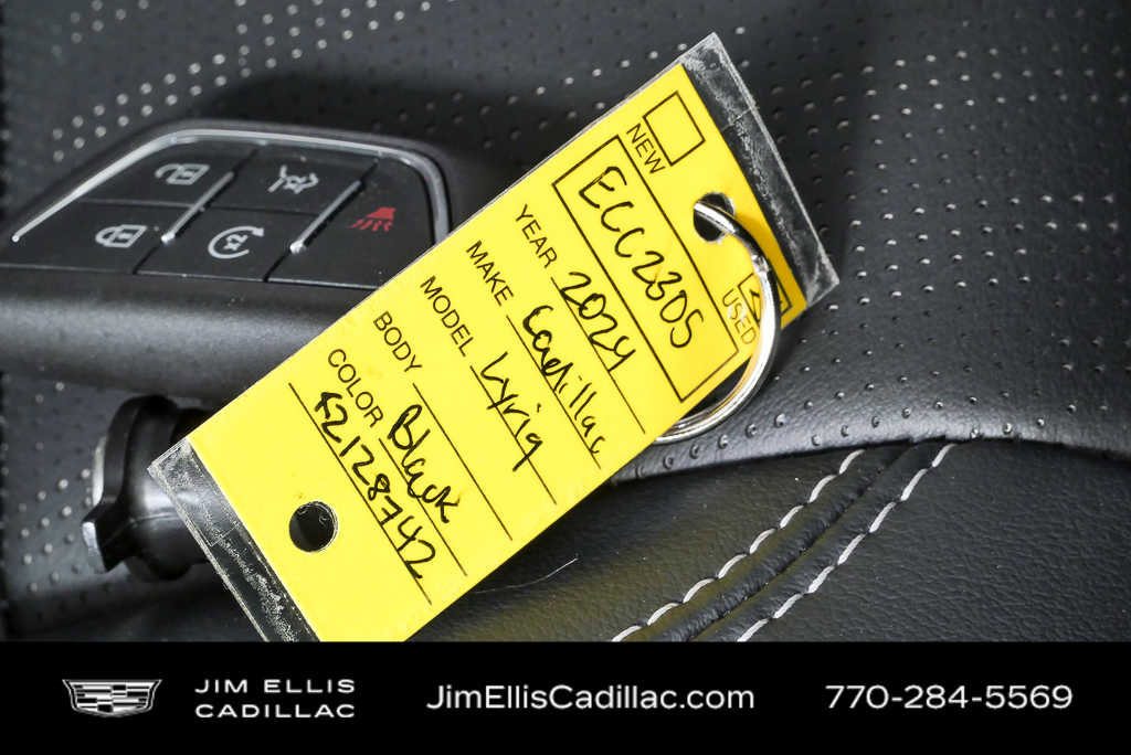 Used 2024 Cadillac Lyriq Sport image 39