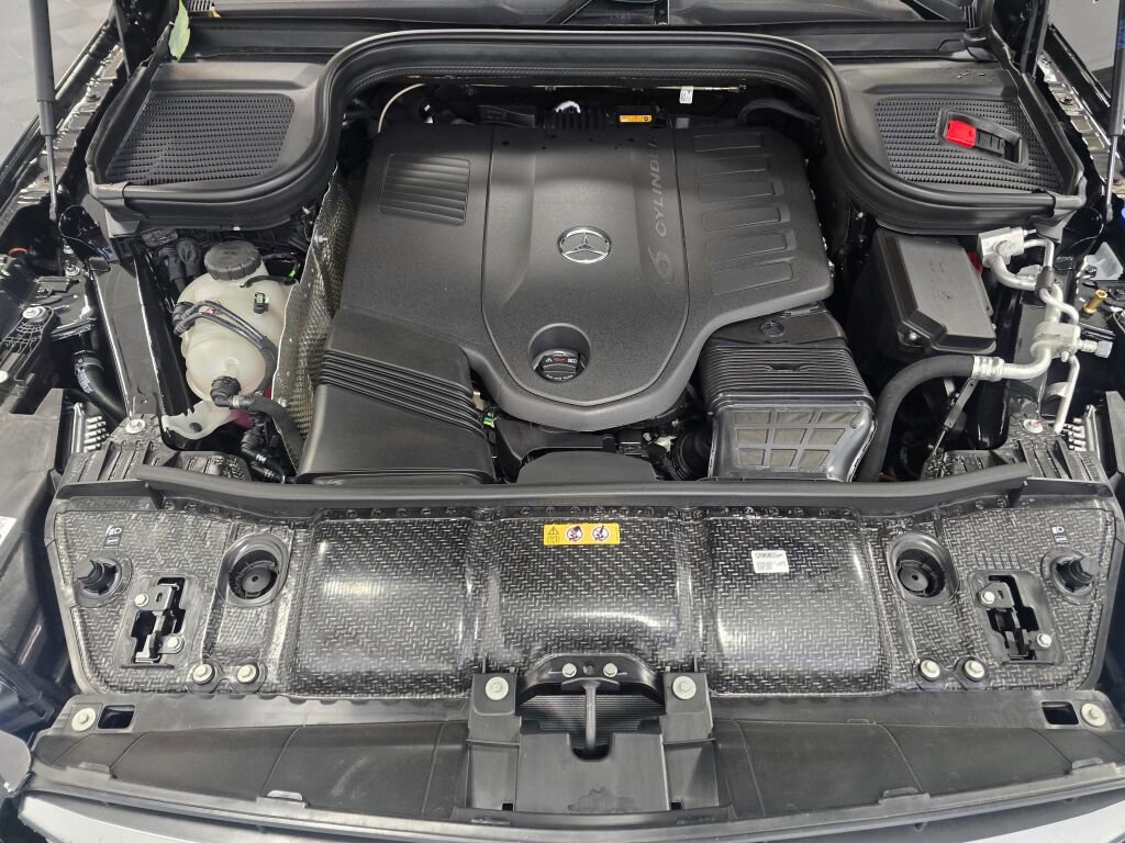 New 2026 Mercedes-Benz GLS 450 4MATIC image 10