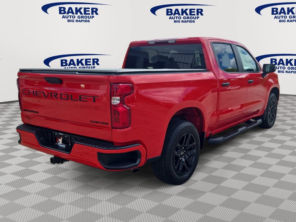Used 2024 Chevrolet Silverado 1500 Custom w/ LPO, Dark Essentials Package RWD image 3