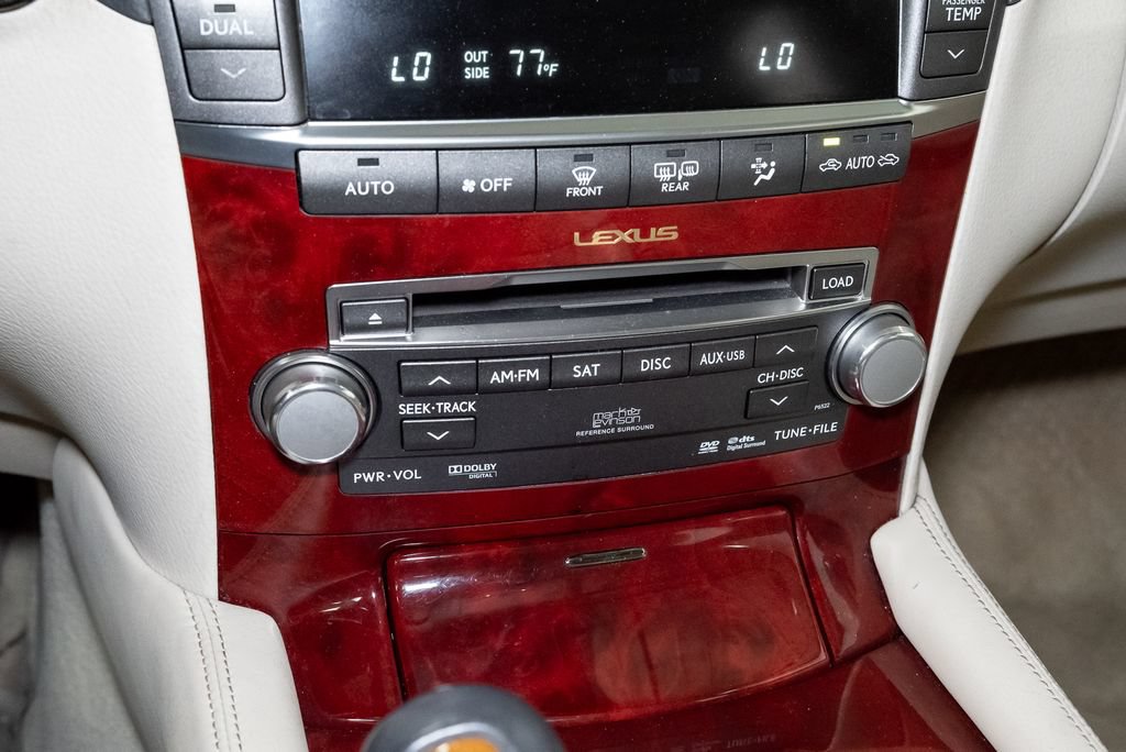 Used 2011 Lexus LS 460 AWD w/ Luxury Value Edition image 19