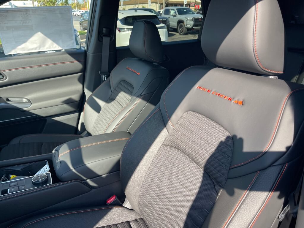 New 2026 Nissan Pathfinder Rock Creek AWD/4WD image 9