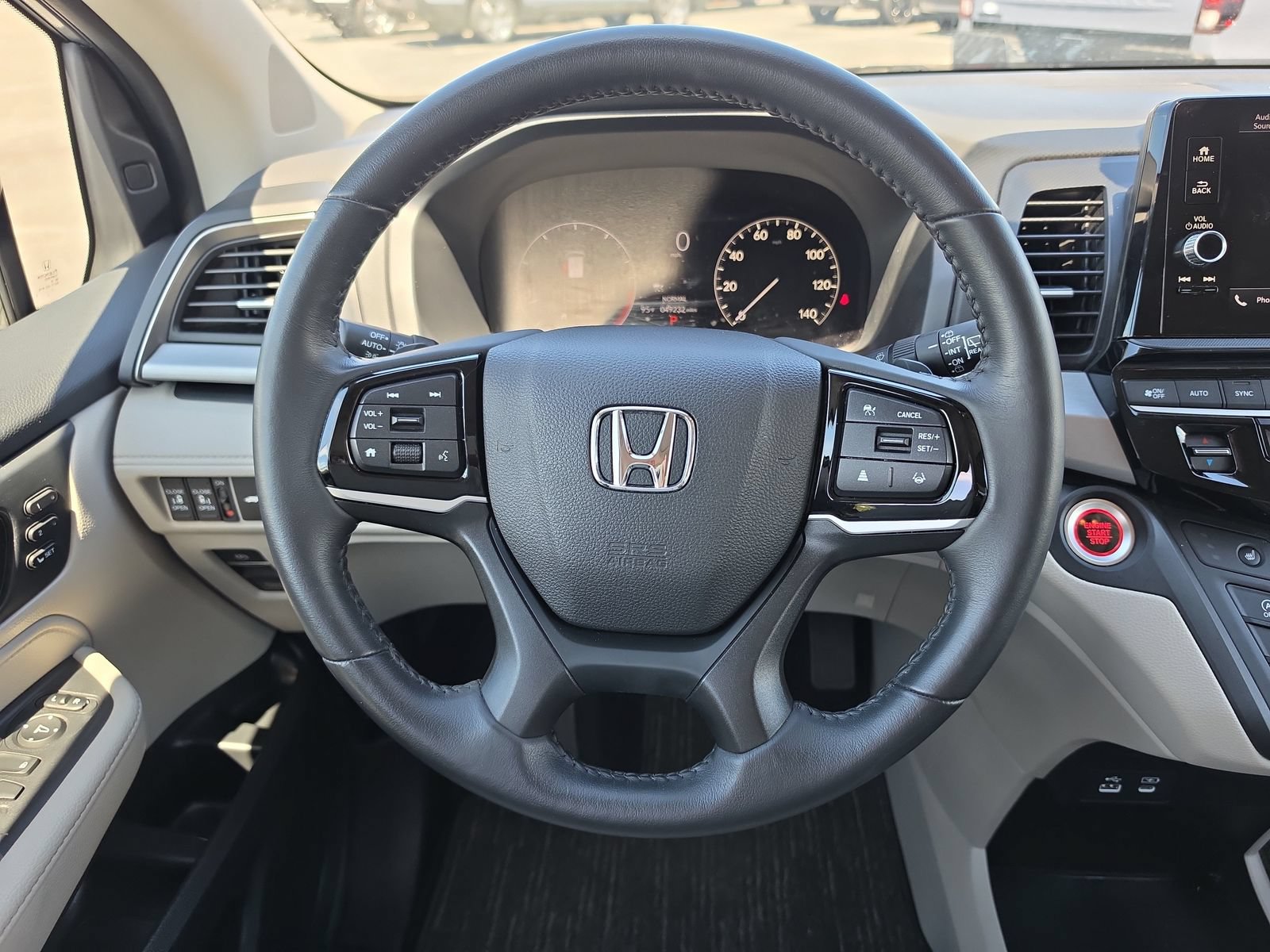 Used 2025 Honda Odyssey EX-L image 10