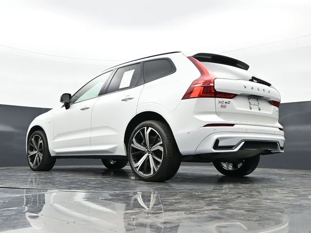 Used 2024 Volvo XC60 T8 Ultimate w/ Climate Package AWD/4WD image 39