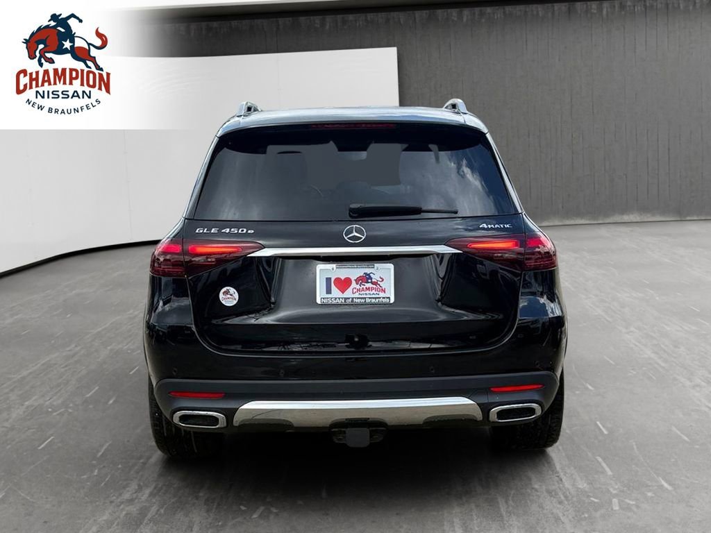 Used 2025 Mercedes-Benz GLE 450e 4MATIC image 4