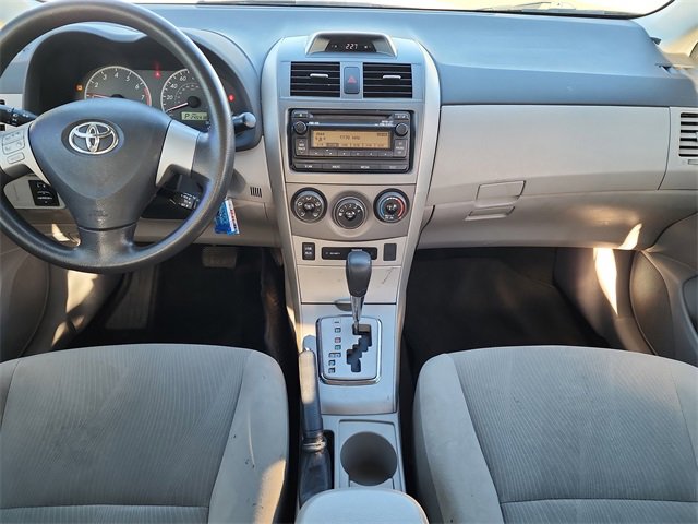 Used 2012 Toyota Corolla LE image 24