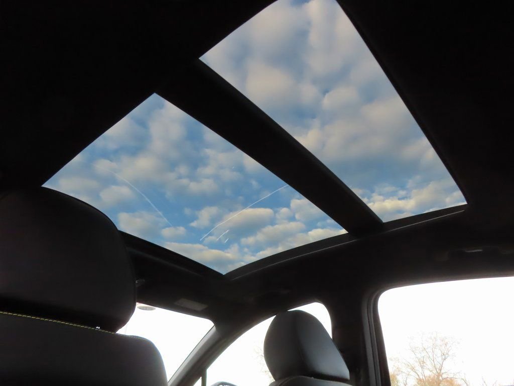 New 2026 Kia K5 GT w/ GT1 Package FWD image 7