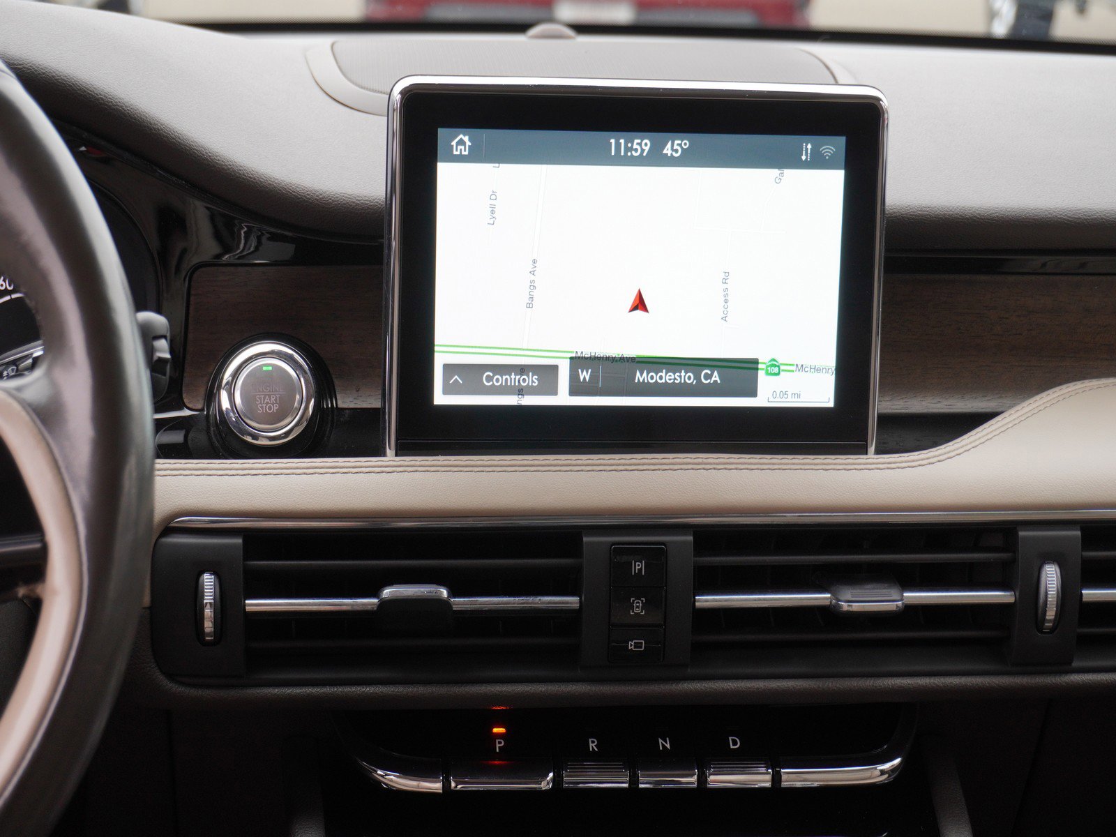 Used 2020 Lincoln Corsair Reserve w/ Equipment Group 201A image 16