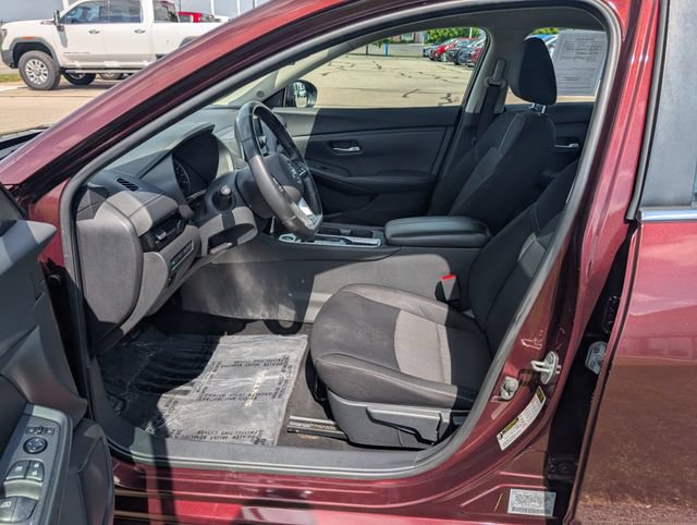 Used 2022 Nissan Sentra SV FWD image 10