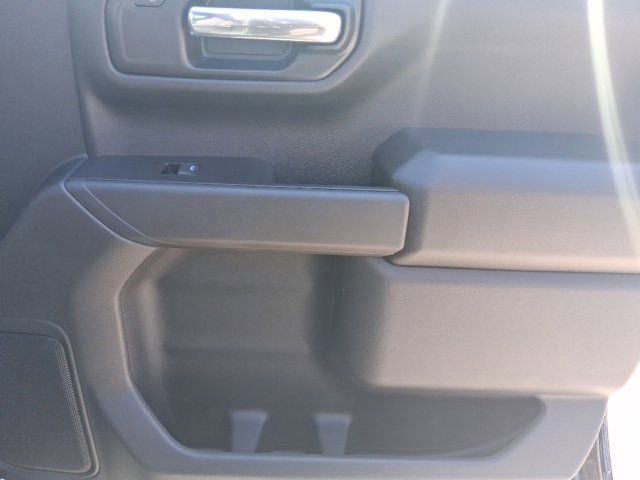 New 2026 Chevrolet Silverado 1500 Custom Trail Boss w/ Dark Appearance Package image 23