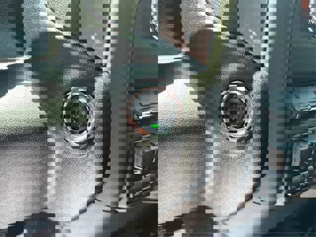 New 2025 GMC Sierra 2500 Pro w/ Convenience Package image 19