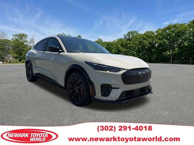 Used 2025 Ford Mustang Mach-E Premium w/ Sport Appearance Package AWD/4WD video 1