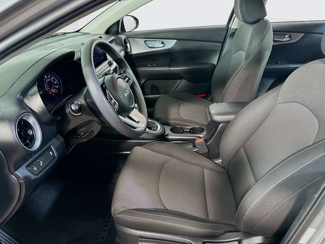Used 2023 Kia Forte LXS w/ LXS Technology Package FWD image 10