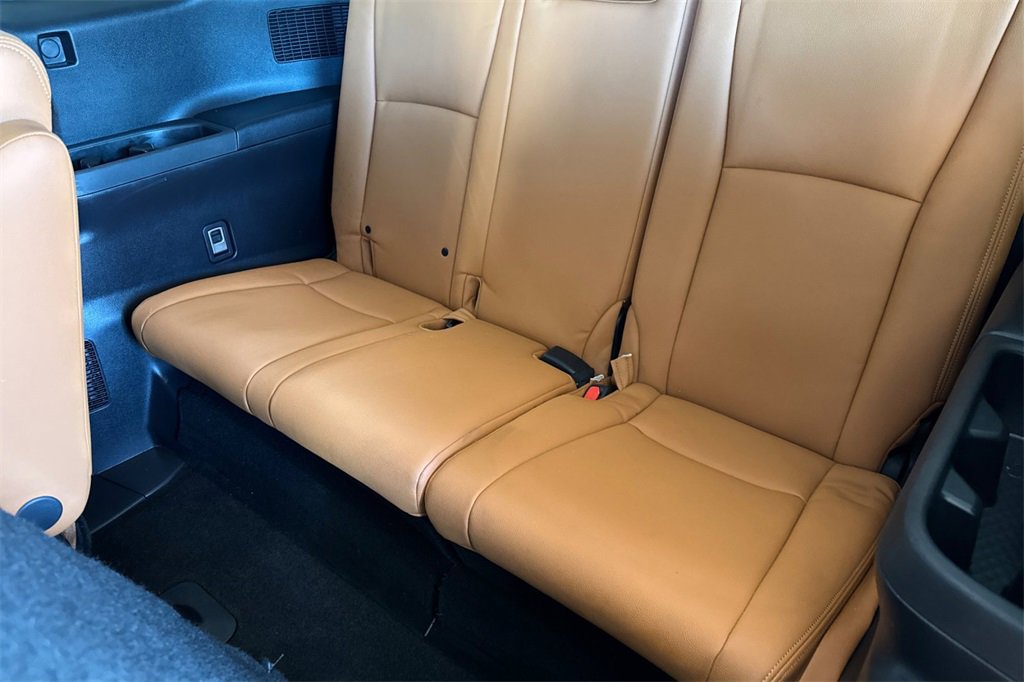 Used 2024 Toyota Grand Highlander XLE image 17