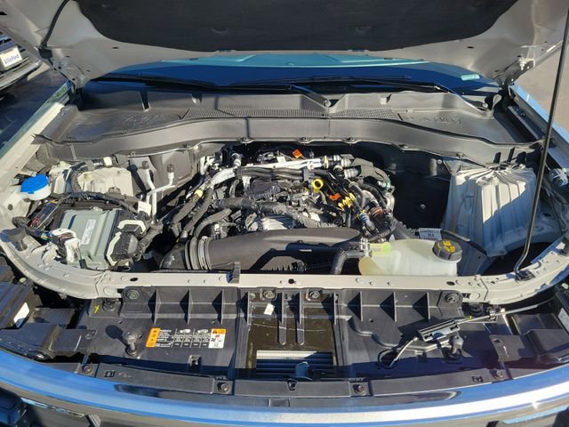 Used 2025 Ford Explorer Active w/ Active Comfort Package RWD image 25