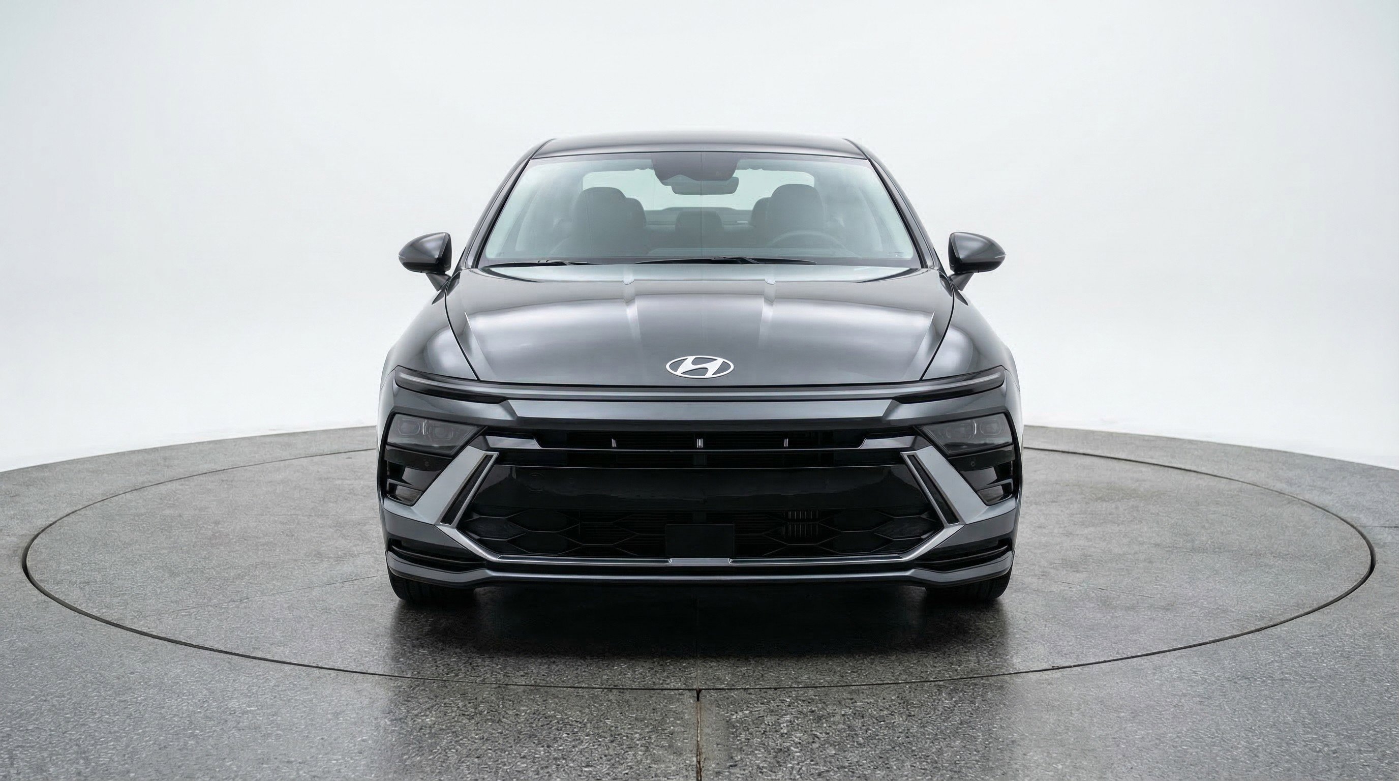 Used 2025 Hyundai Sonata SEL image 2