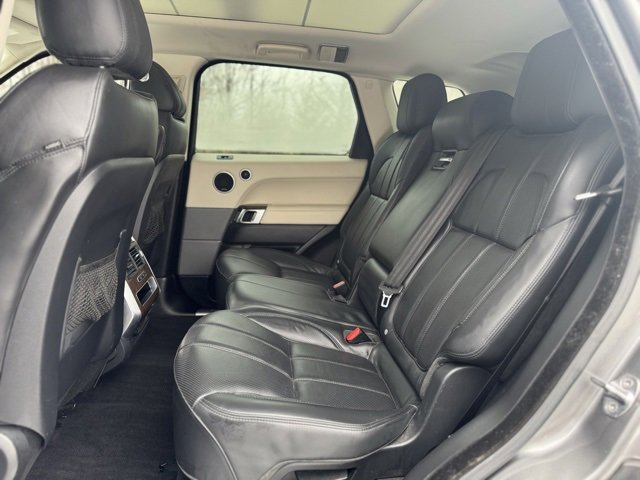 Used 2015 Land Rover Range Rover Sport HSE image 14