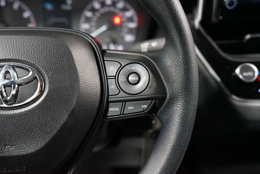 Certified 2023 Toyota Corolla LE image 13