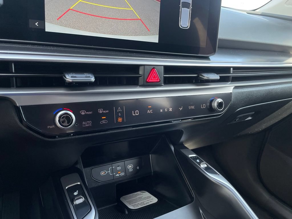 New 2026 Kia Sorento S w/ S Panoramic Sunroof Package FWD image 18