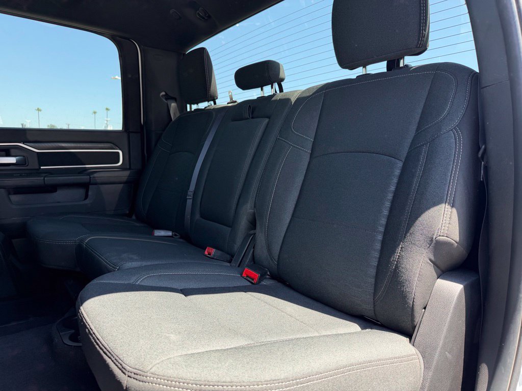 Used 2025 RAM 2500 Big Horn AWD/4WD image 4