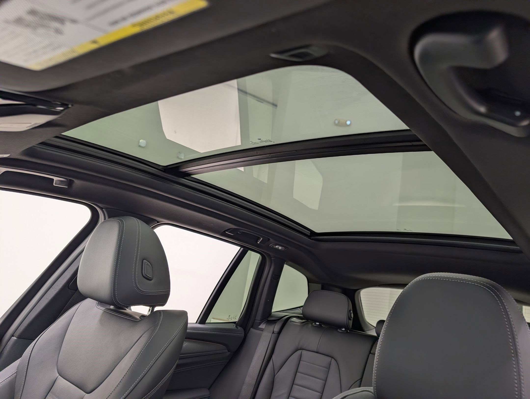 Used 2021 BMW X3 M40i w/ Premium Package image 16