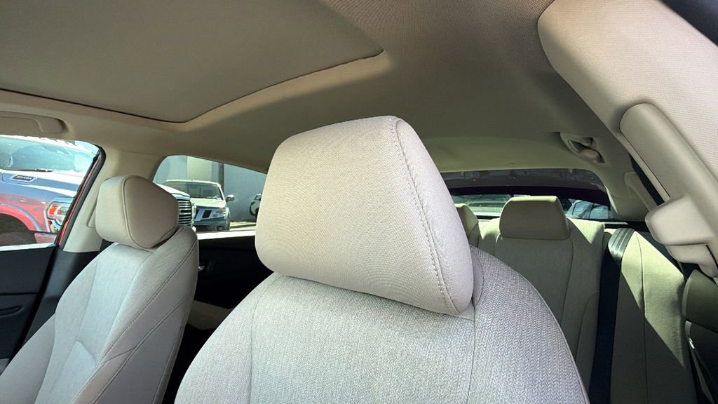 Used 2023 Honda Accord EX image 21