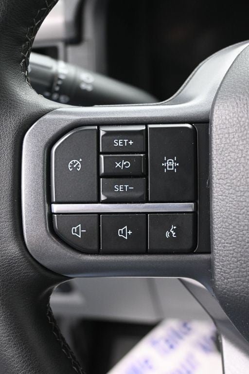 Used 2025 Ford F150 XLT w/ Equipment Group 301A Standard AWD/4WD image 17