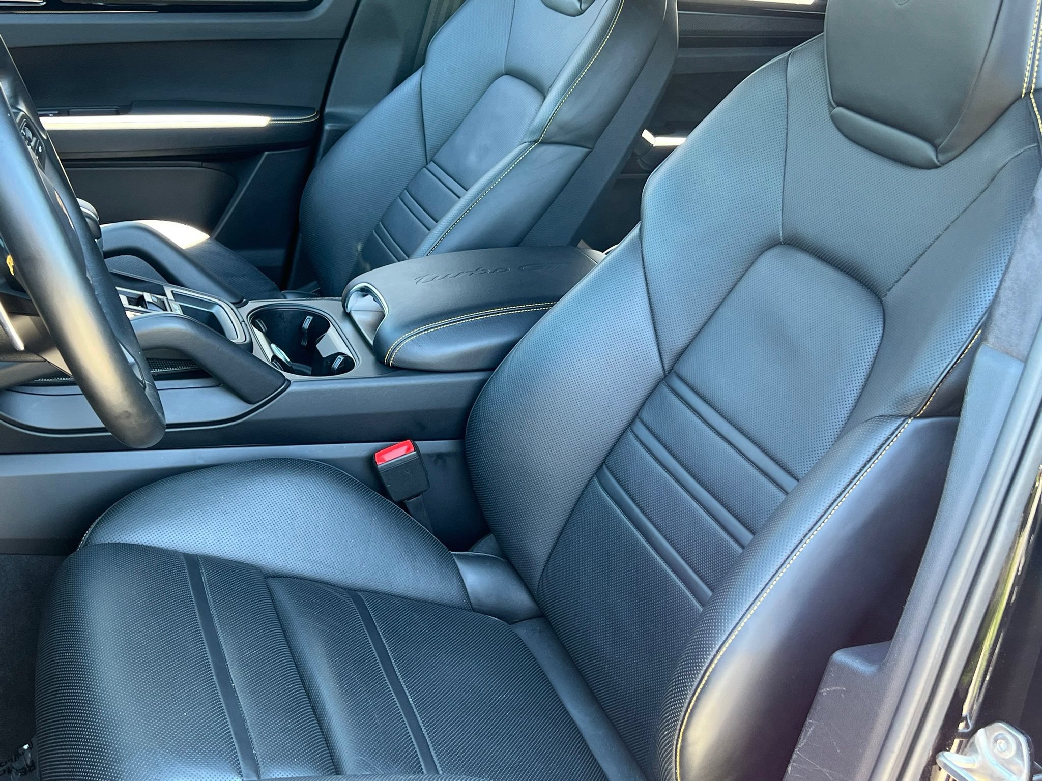 Used 2023 Porsche Cayenne Turbo GT AWD/4WD image 4