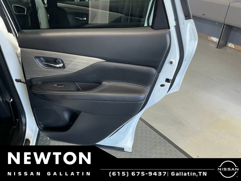 Used 2017 Nissan Murano SL FWD image 33