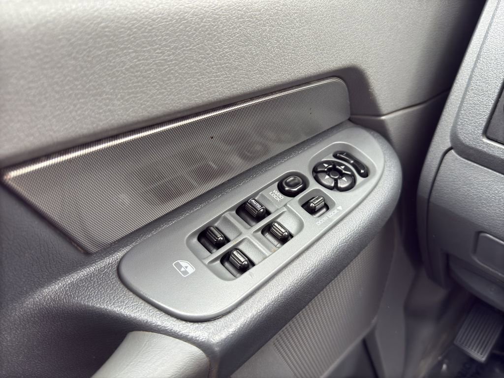 Used 2007 Dodge Ram 1500 Truck ST w/ Special Edition Group image 11