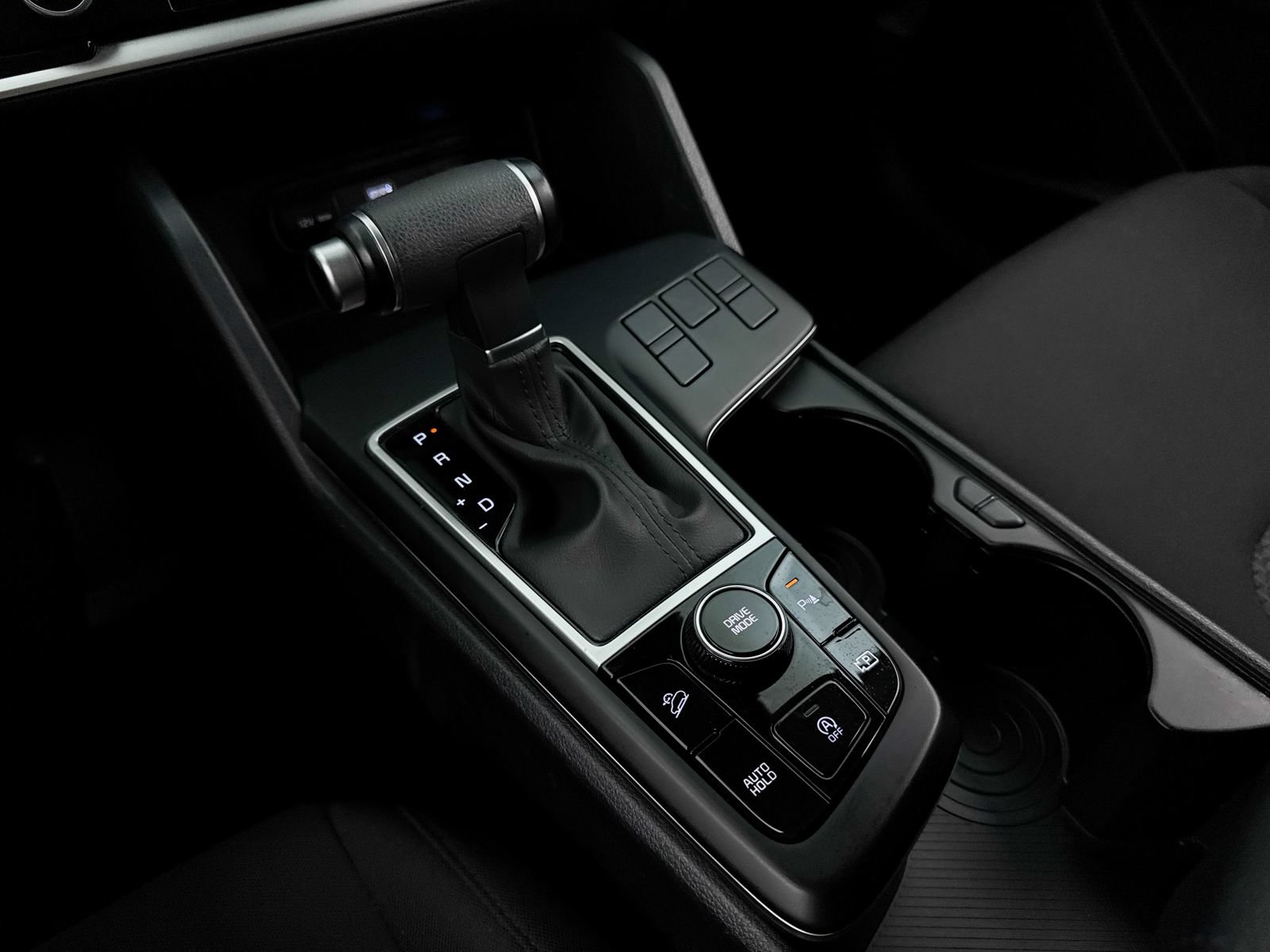 Certified 2025 Kia Sportage LX FWD image 25