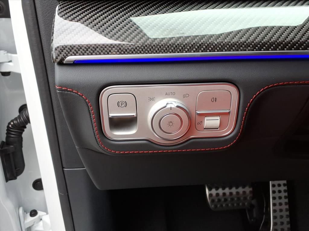 New 2026 Mercedes-Benz GLE 53 AMG 4MATIC Coupe image 17