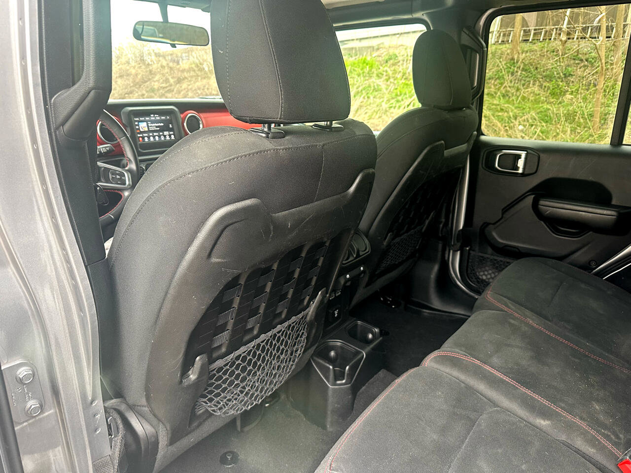Used 2018 Jeep Wrangler Unlimited Rubicon image 14