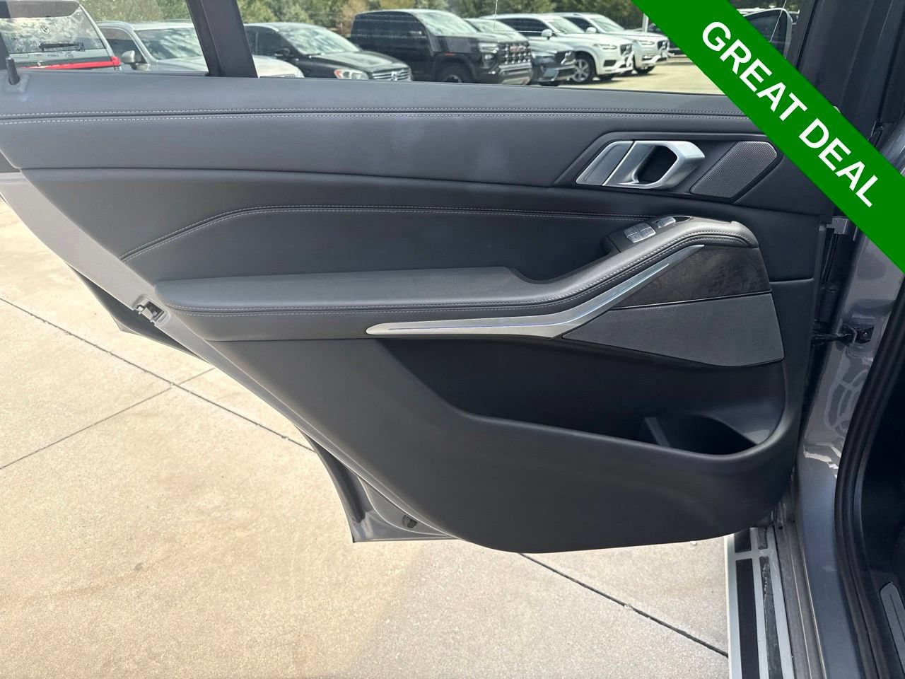 Used 2026 BMW X7 xDrive40i AWD/4WD image 19