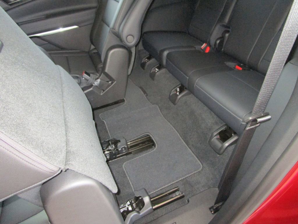 New 2026 Chevrolet Traverse LT w/ Driver Confidence Package image 18