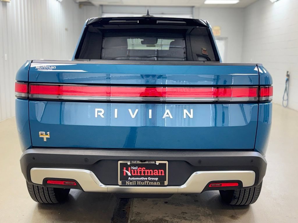 Used 2023 Rivian R1T Adventure AWD/4WD image 7